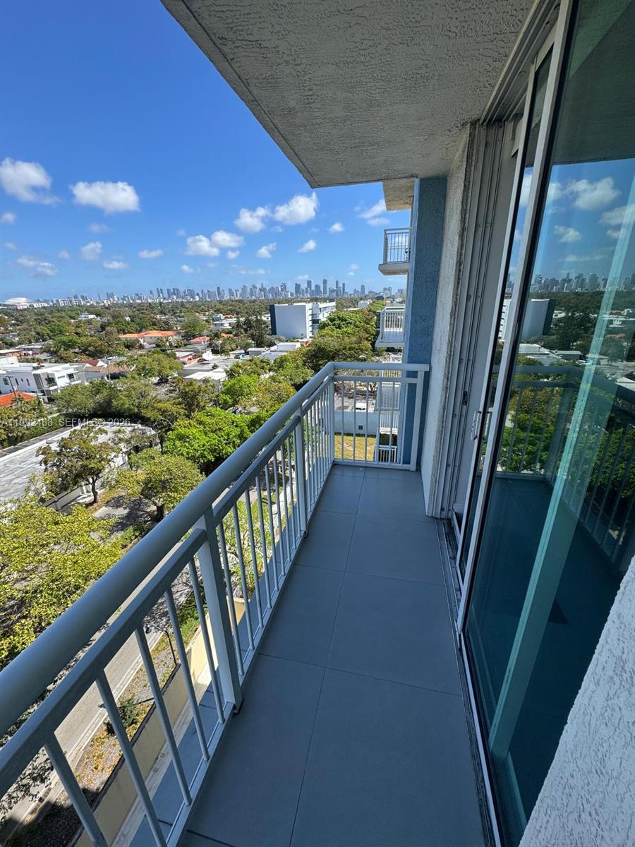 3000 Coral Way #919, Miami FL 33145