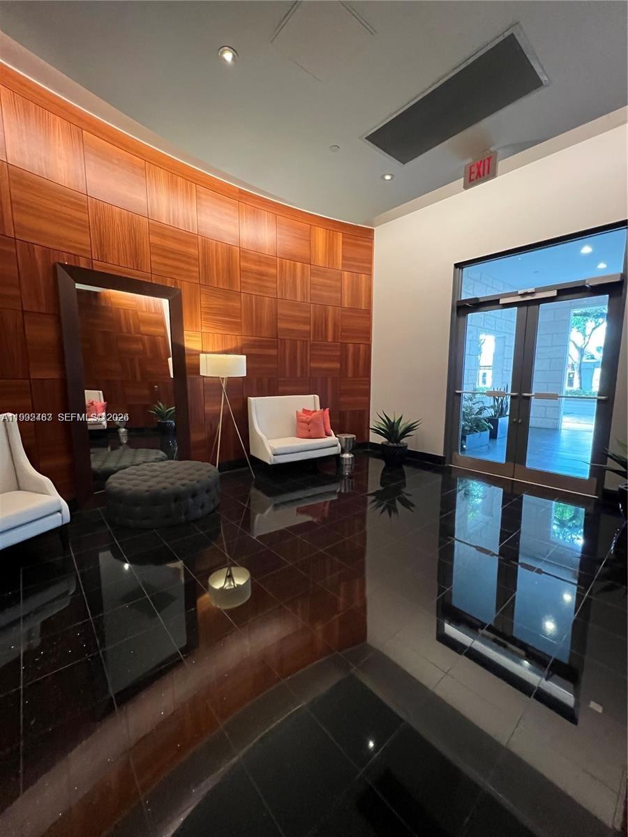 3000 Coral Way #919, Miami FL 33145