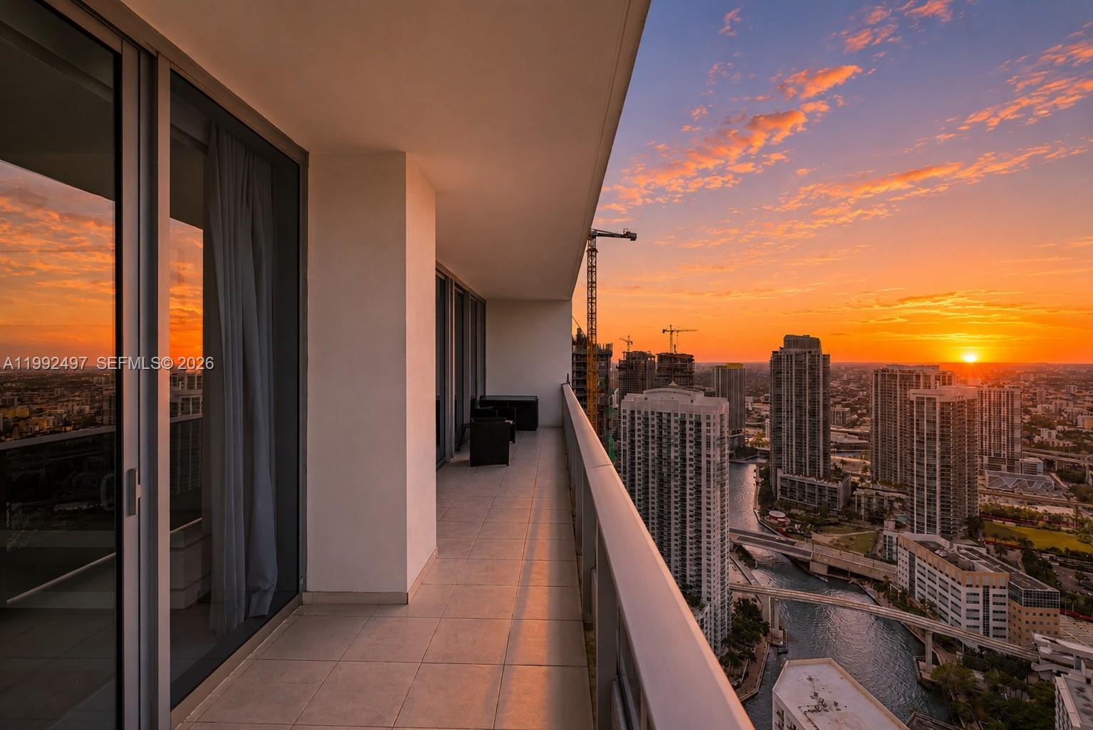 200 Biscayne Boulevard Way #5009, Miami FL 33131