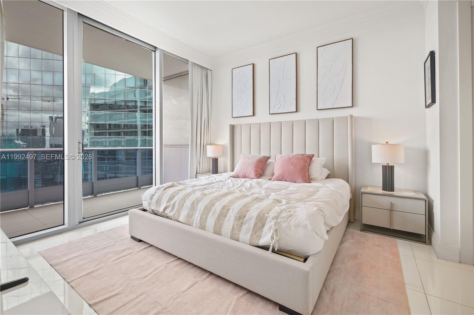 200 Biscayne Boulevard Way #5009, Miami FL 33131