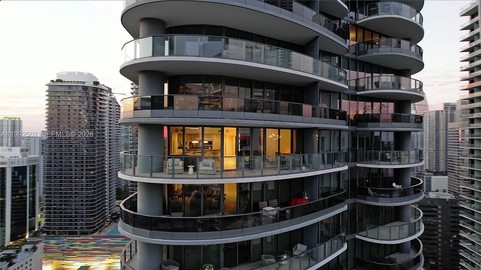 1000 Brickell Plz #3702, Miami FL 33131