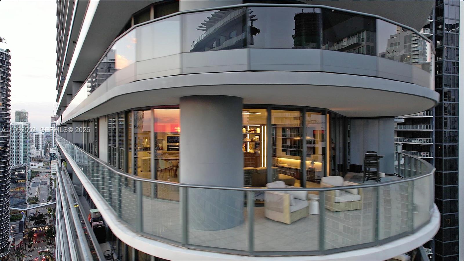 1000 Brickell Plz #3702, Miami FL 33131