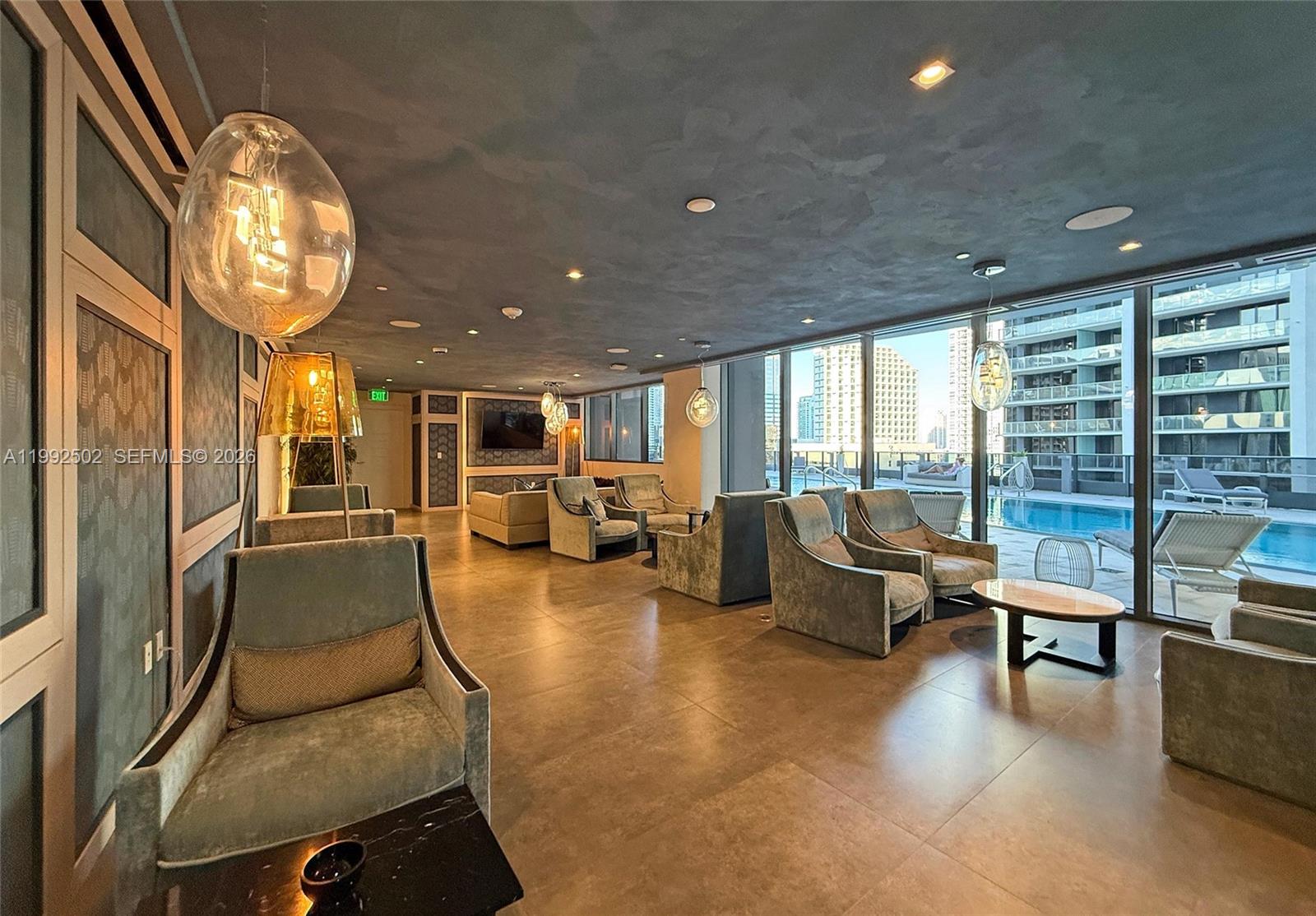 1000 Brickell Plz #3702, Miami FL 33131