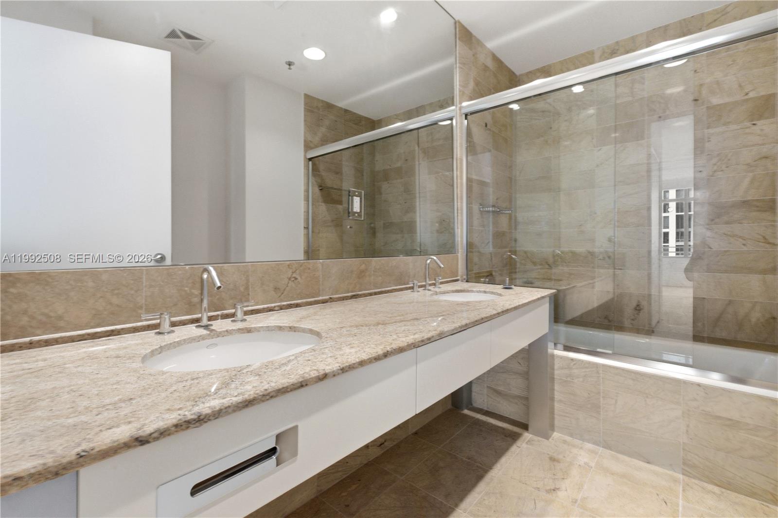 1395 Brickell Ave #3407, Miami FL 33131