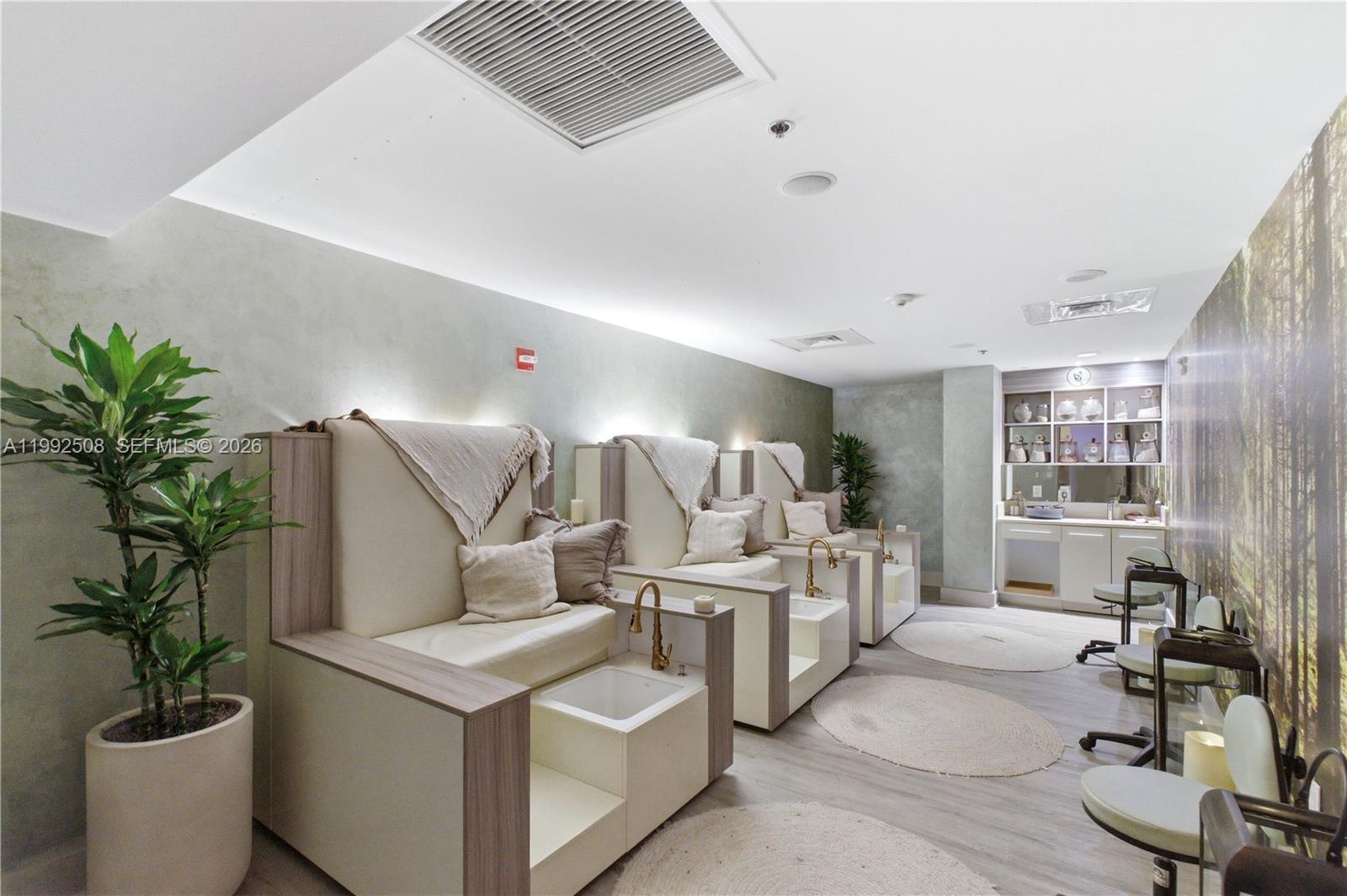 1395 Brickell Ave #3407, Miami FL 33131
