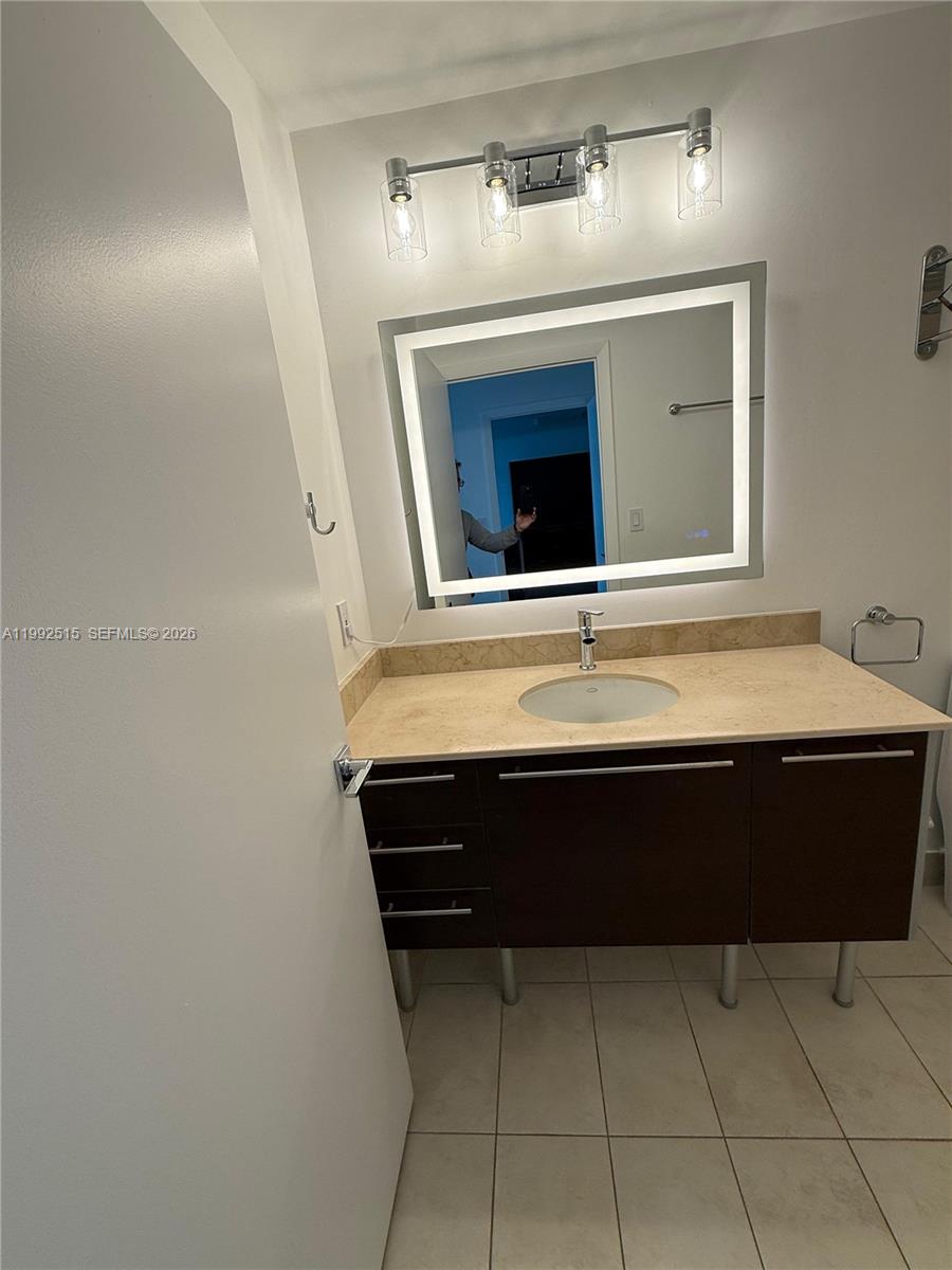 1900 N Bayshore Dr #3507, Miami FL 33132