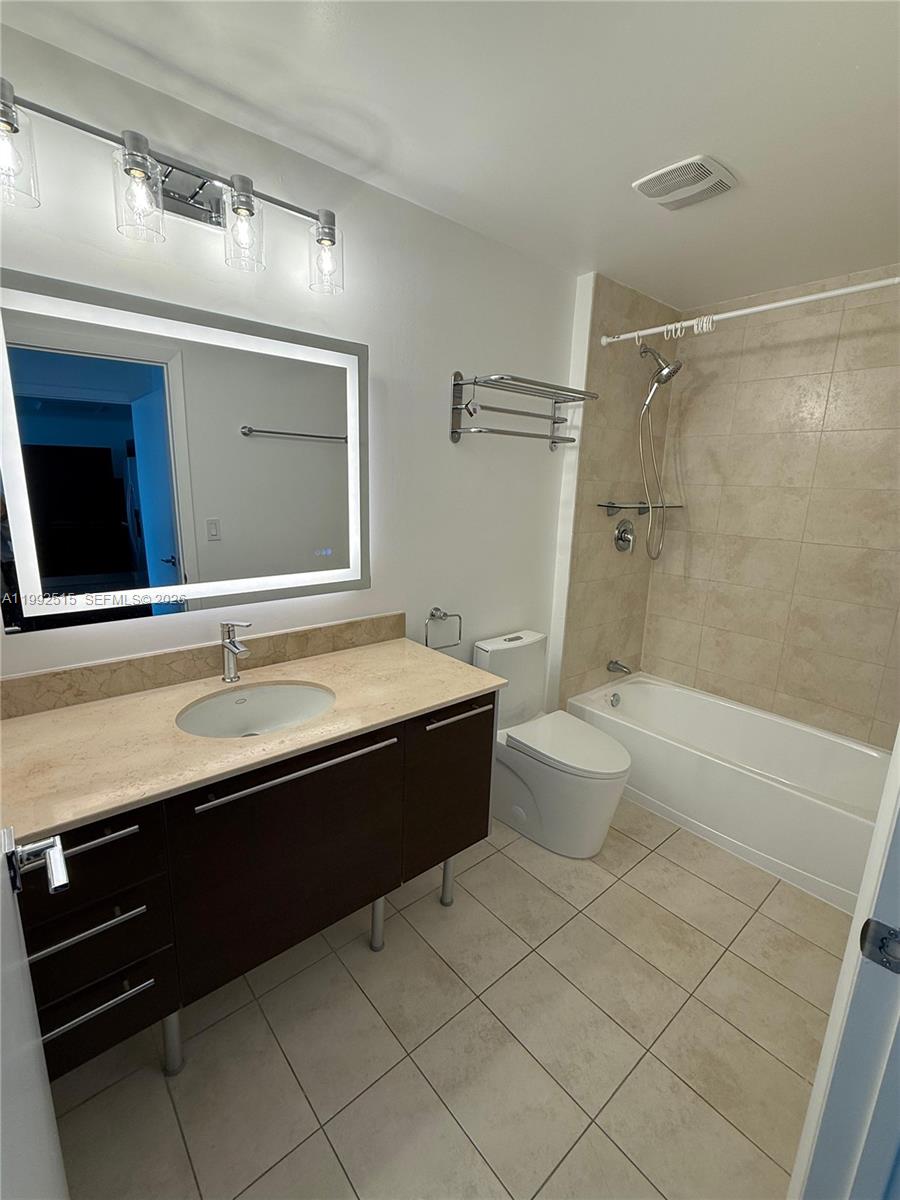 1900 N Bayshore Dr #3507, Miami FL 33132
