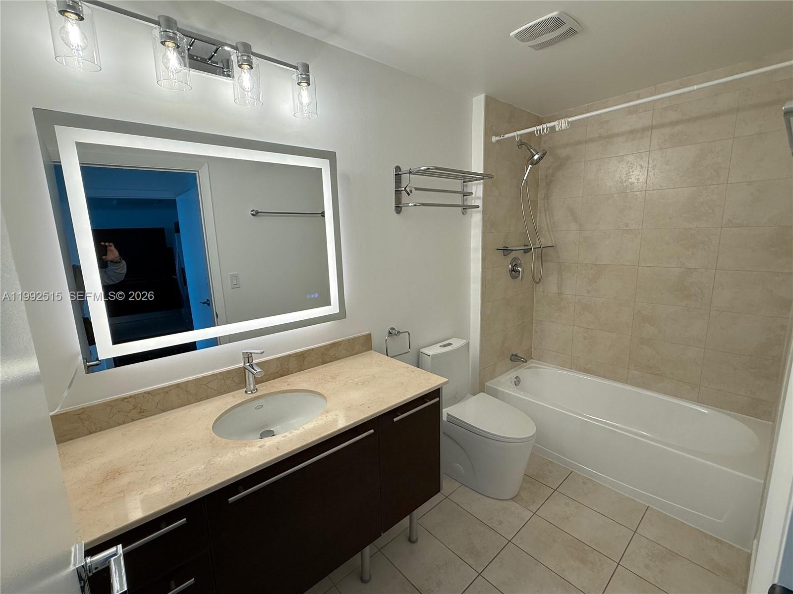 1900 N Bayshore Dr #3507, Miami FL 33132