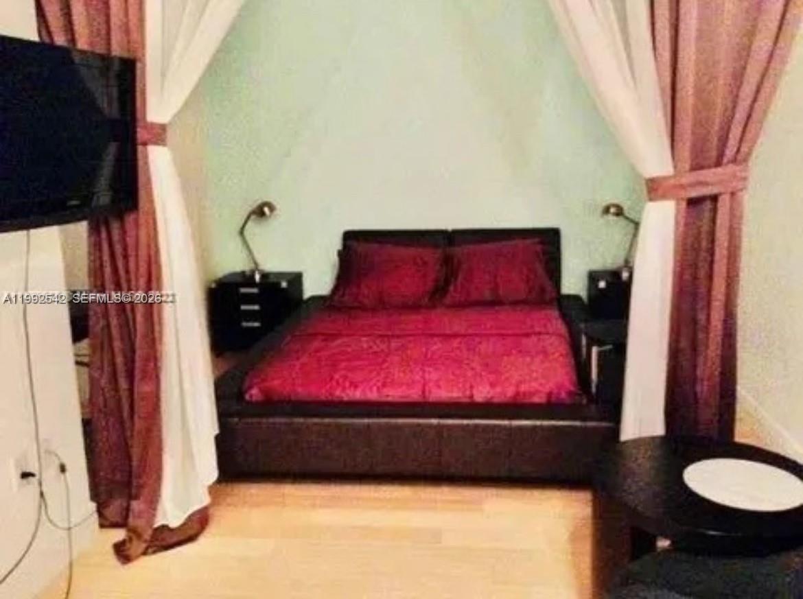 133 NE 2nd Ave #3410, Miami FL 33132