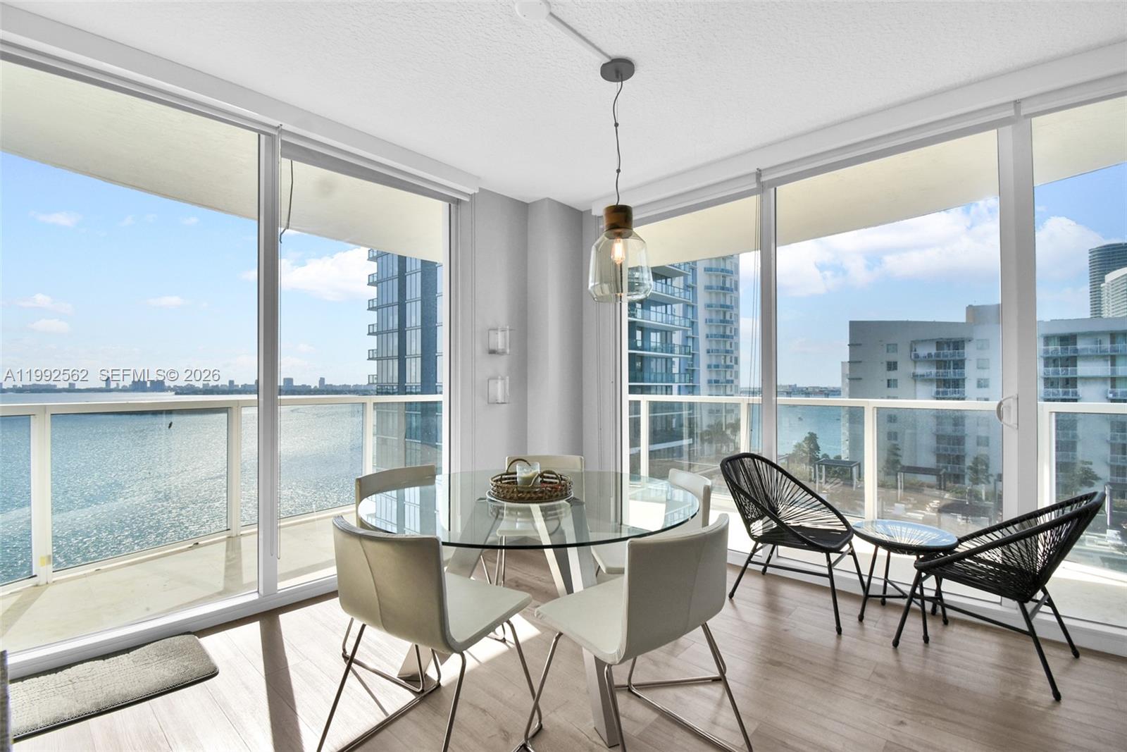 601 NE 23rd St #1403, Miami FL 33137