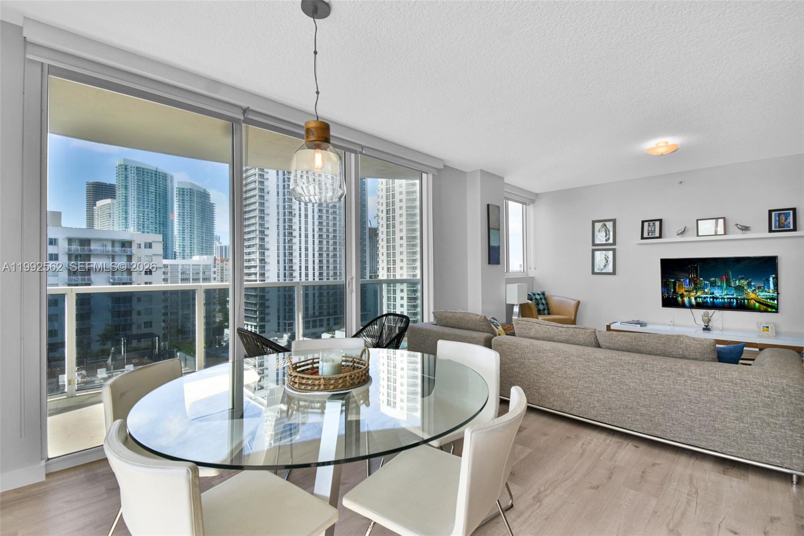 601 NE 23rd St #1403, Miami FL 33137