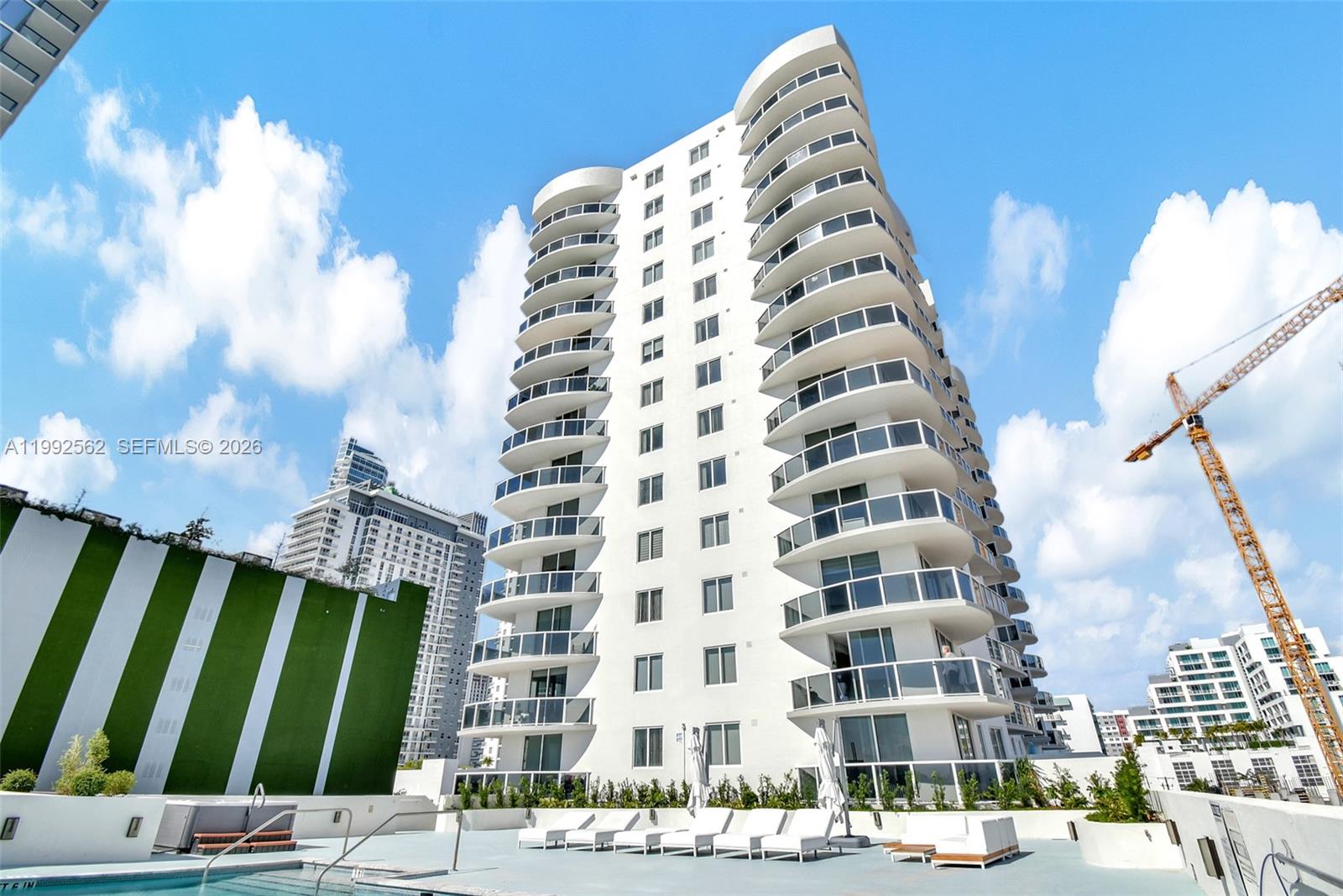 601 NE 23rd St #1403, Miami FL 33137