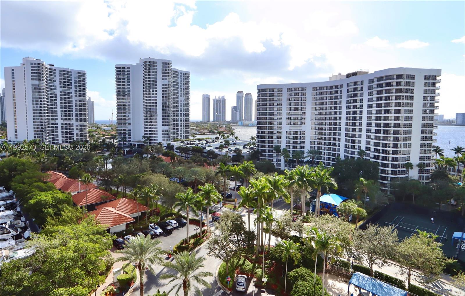 3500 Mystic Pointe Dr #1207, Aventura FL 33180