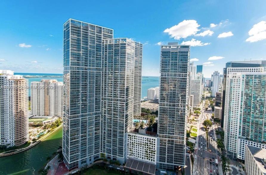 495 Brickell Ave #BAY407, Miami FL 33131