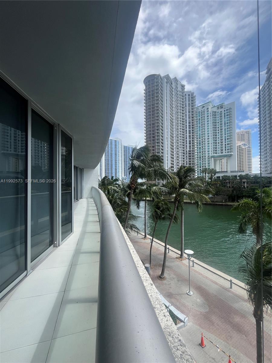 495 Brickell Ave #BAY407, Miami FL 33131