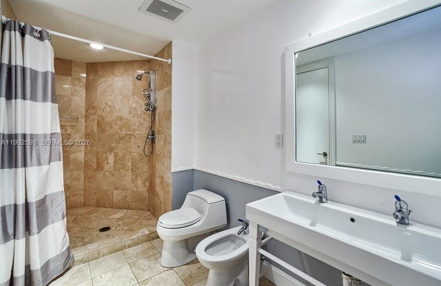 10225 Collins Ave #1703, Bal Harbour FL 33154