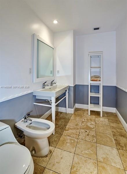 10225 Collins Ave #1703, Bal Harbour FL 33154