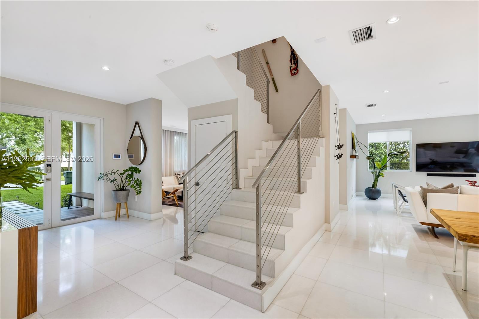 5602 SW 65th Ct, South Miami FL 33143