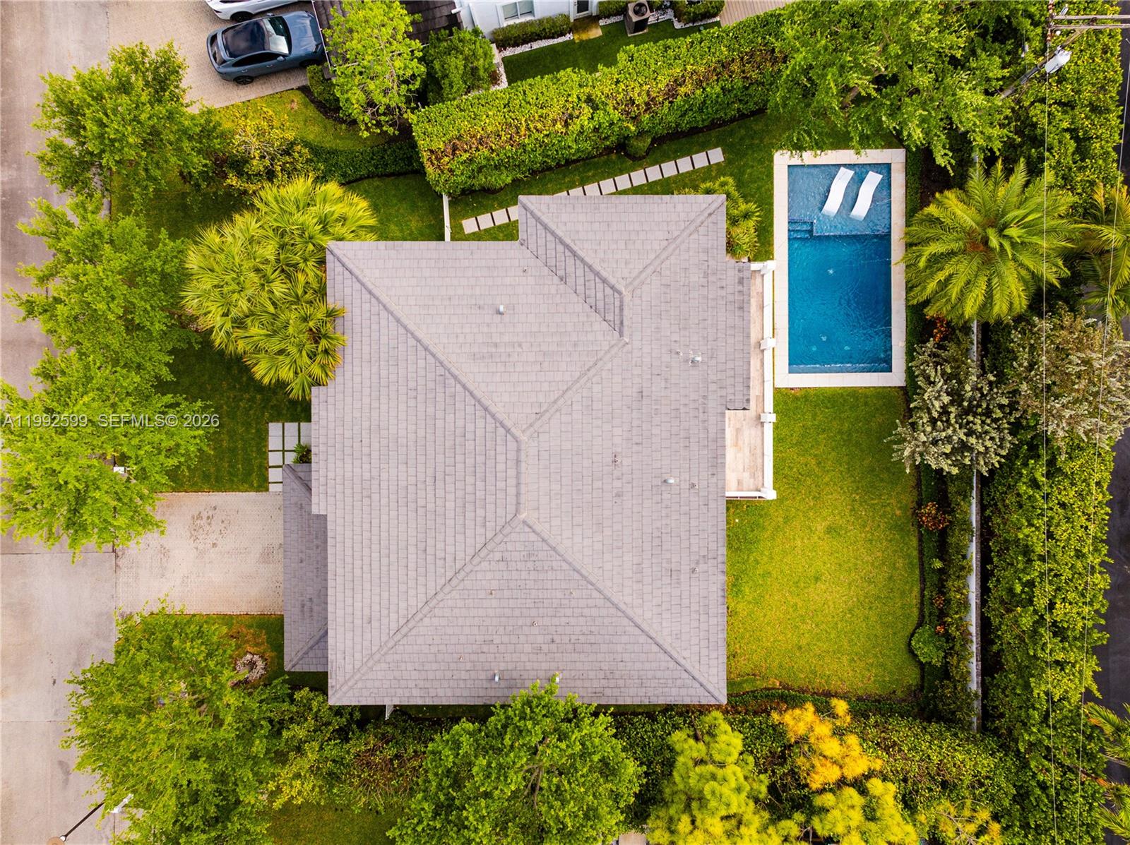 5602 SW 65th Ct, South Miami FL 33143