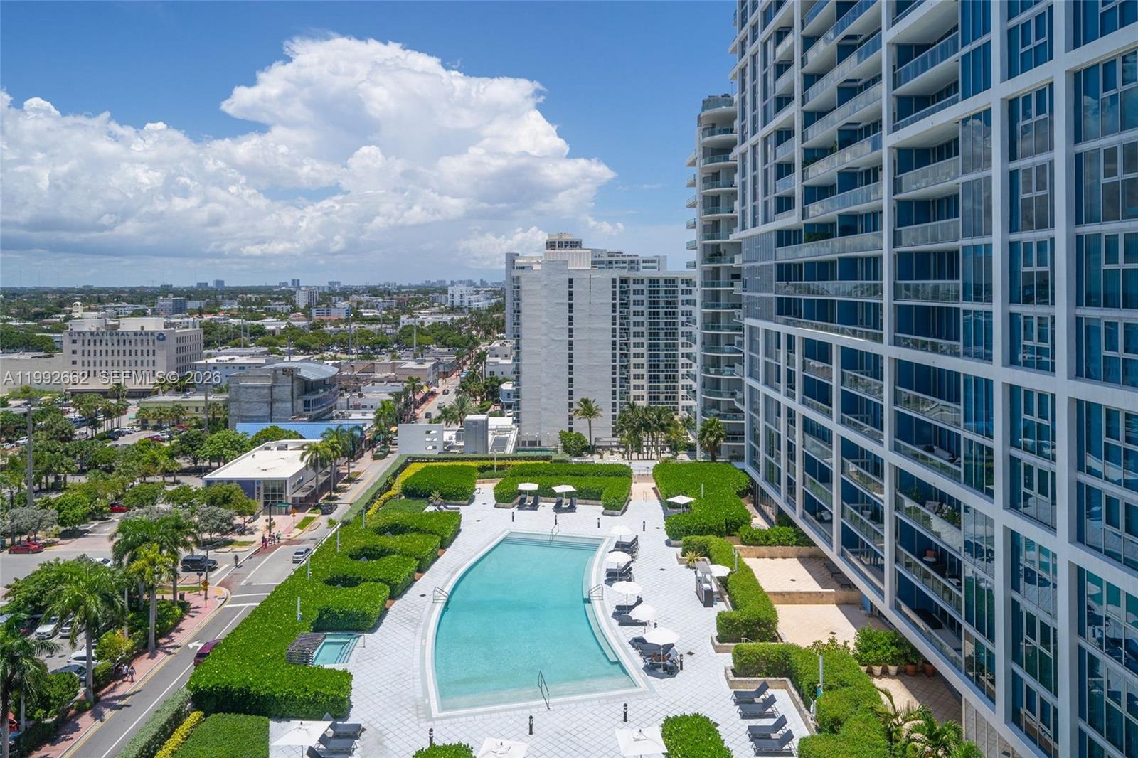 6801 Collins Ave #1414, Miami Beach FL 33141