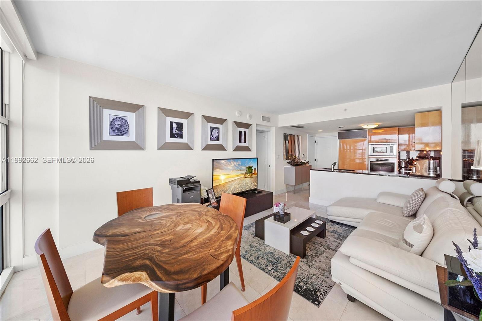 6801 Collins Ave #1414, Miami Beach FL 33141
