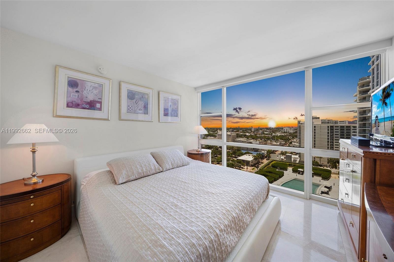 6801 Collins Ave #1414, Miami Beach FL 33141