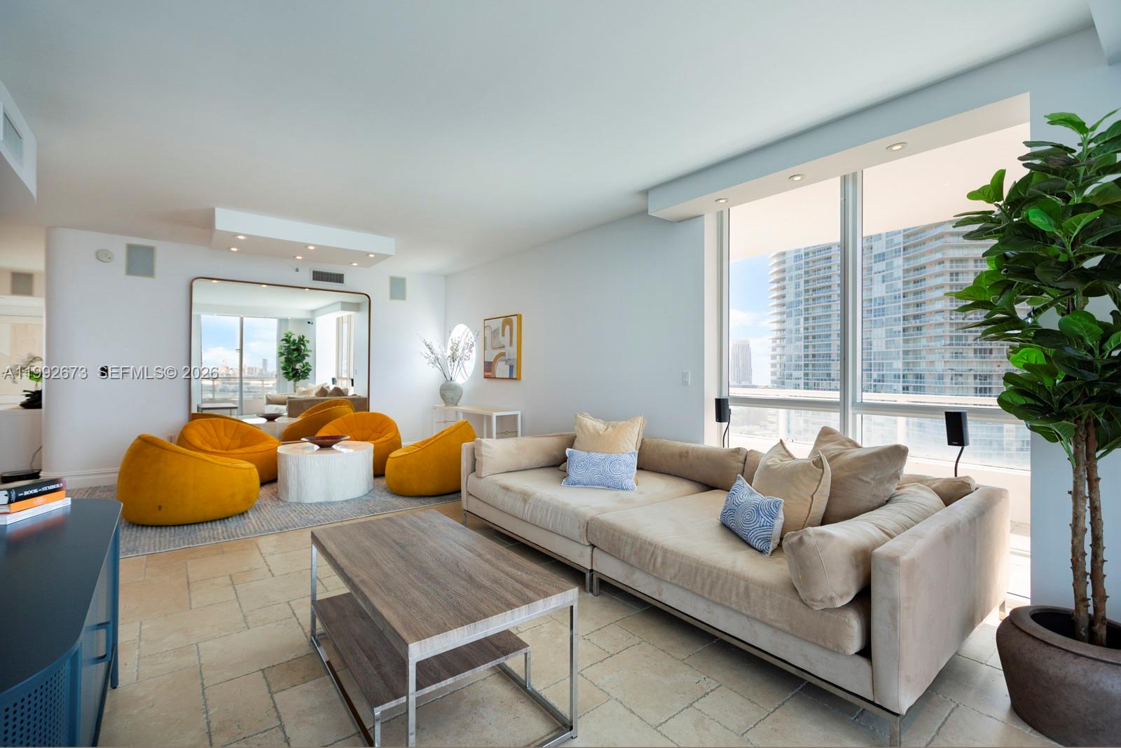 Miami Beach FL 33139 - A11992673