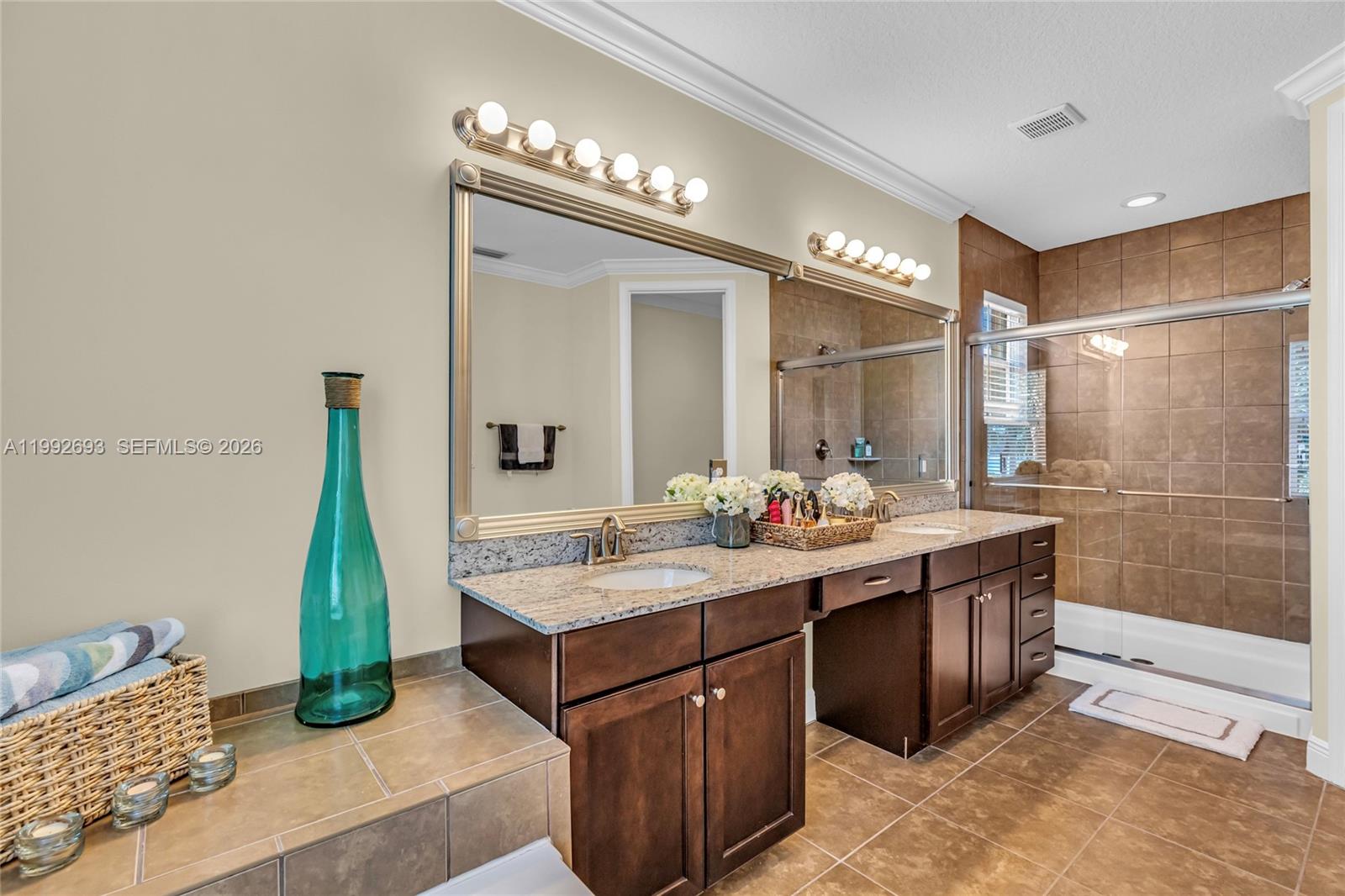 2131 Foxtail View Ct, West Palm Beach FL 33411
