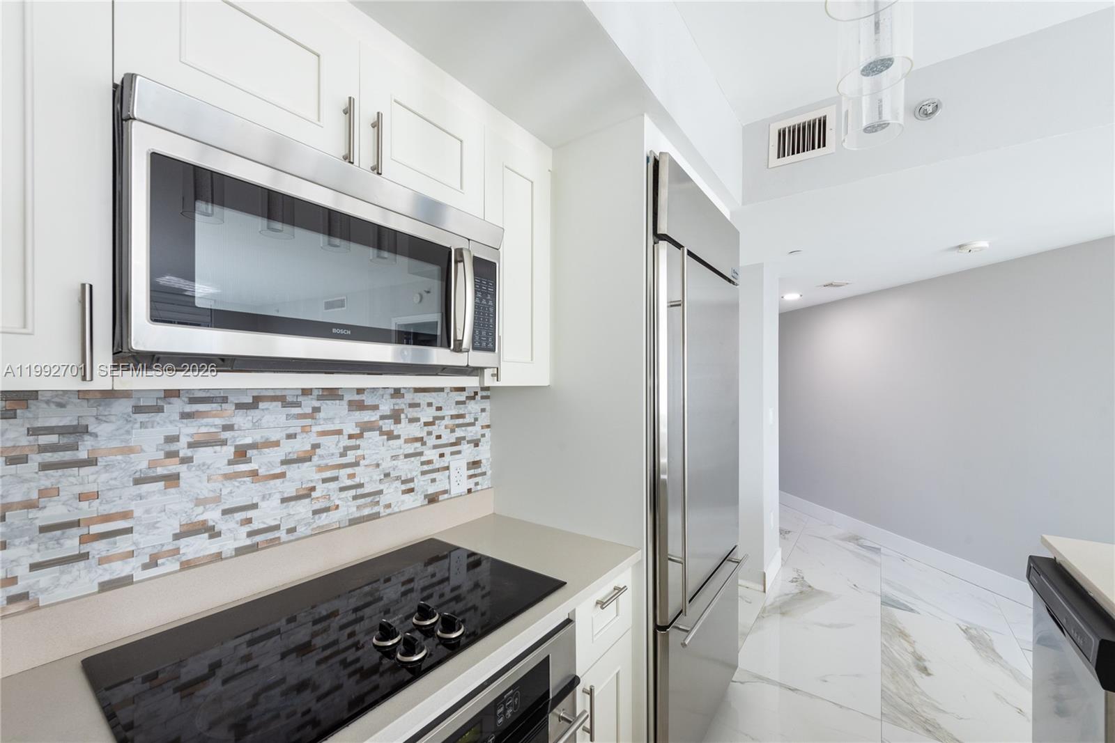 55 SE 6 ST #1207, Miami FL 33131
