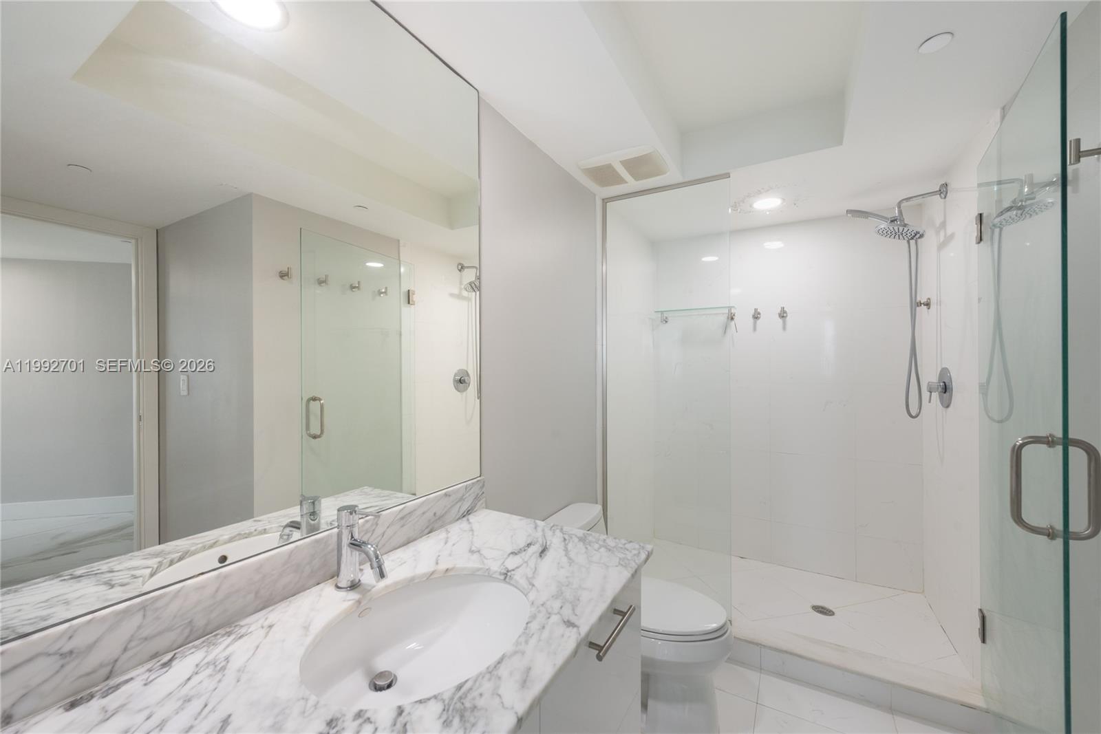 55 SE 6 ST #1207, Miami FL 33131