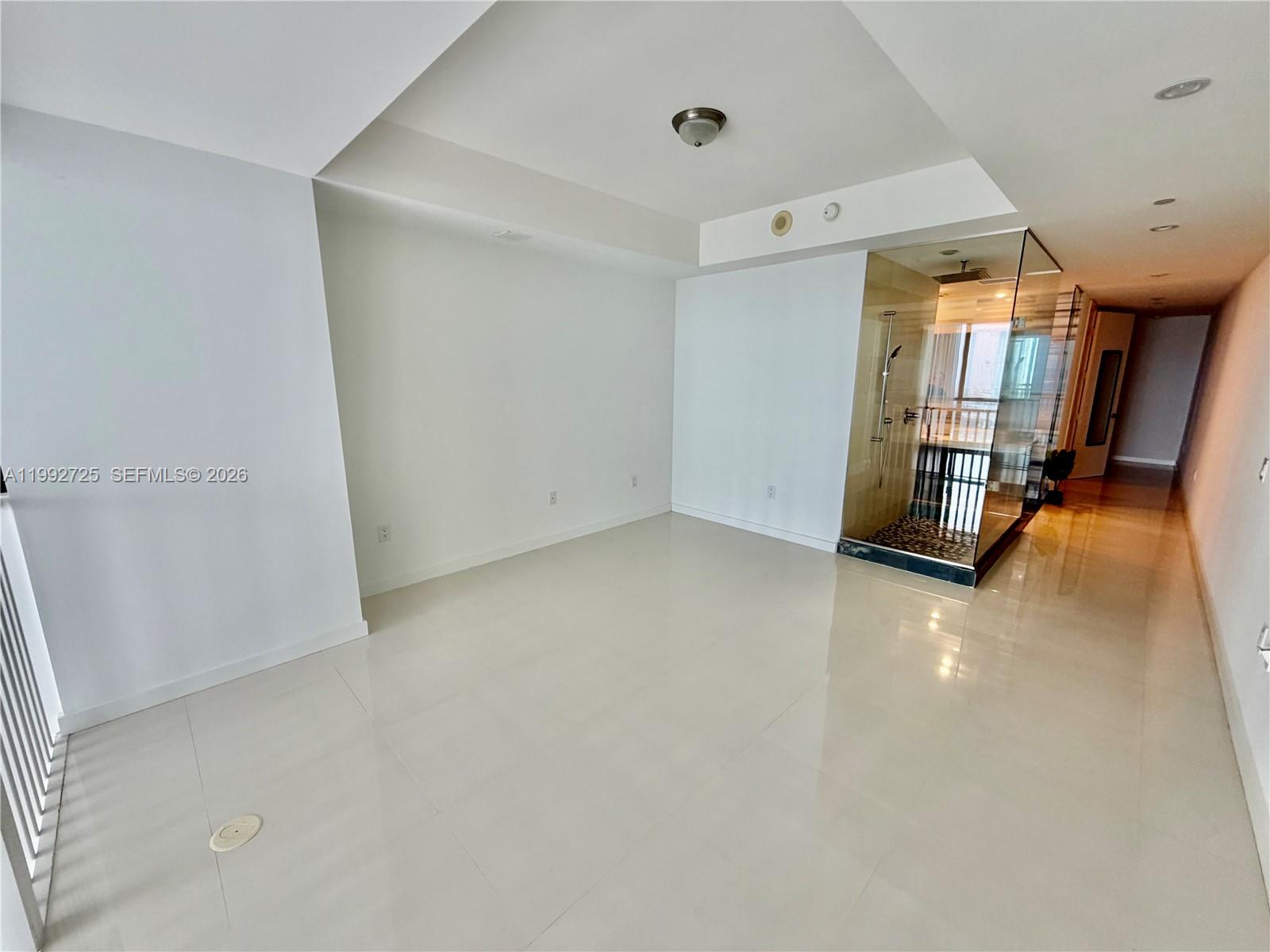 1100 Biscayne Blvd #4105, Miami FL 33132