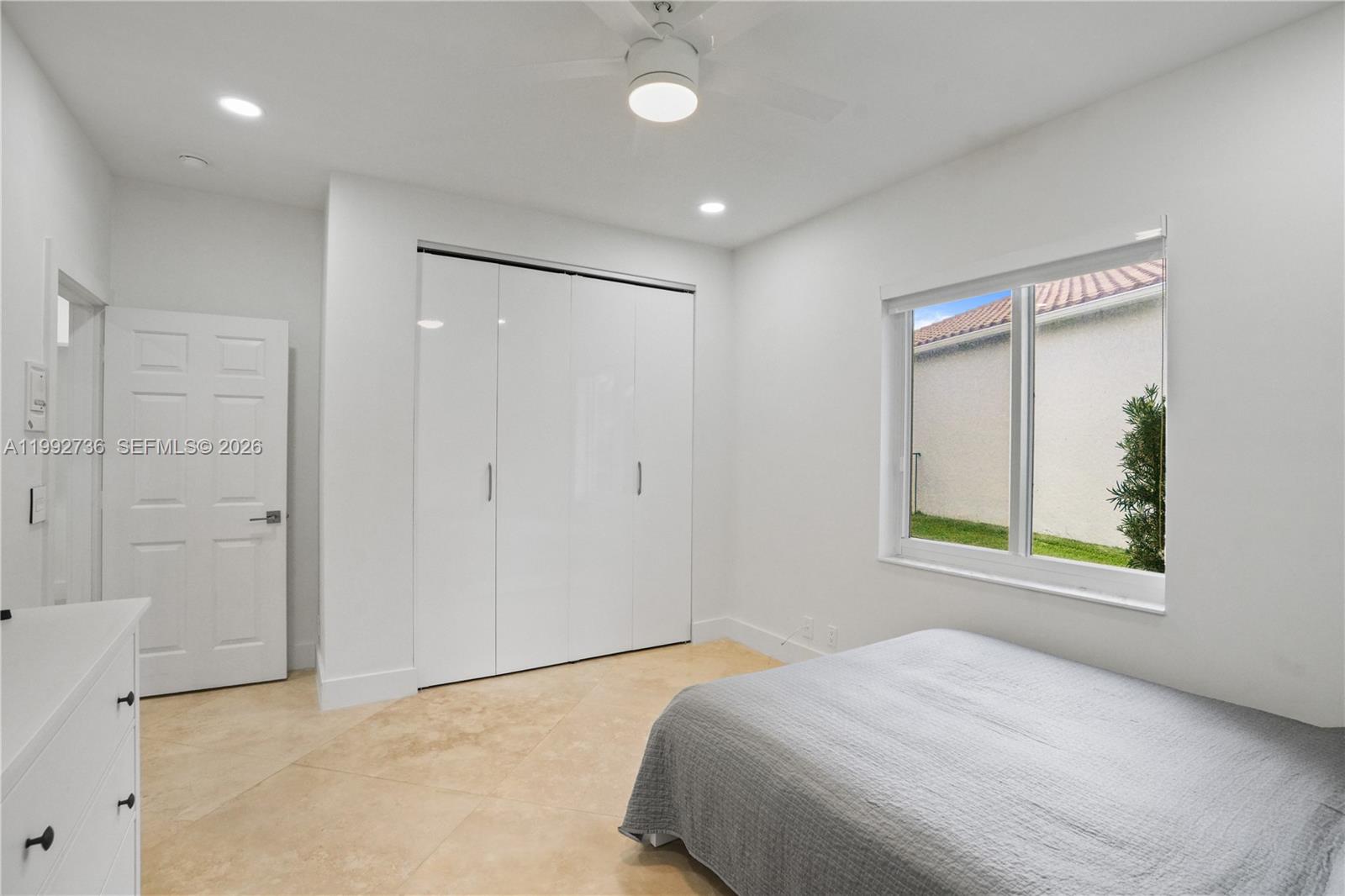 2569 Eagle Run Ln #0, Weston FL 33327