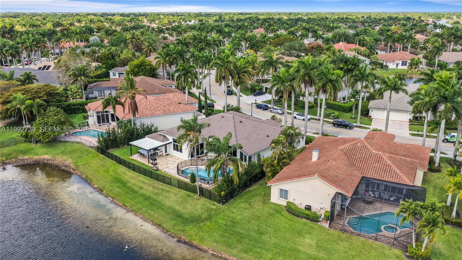 2569 Eagle Run Ln #0, Weston FL 33327