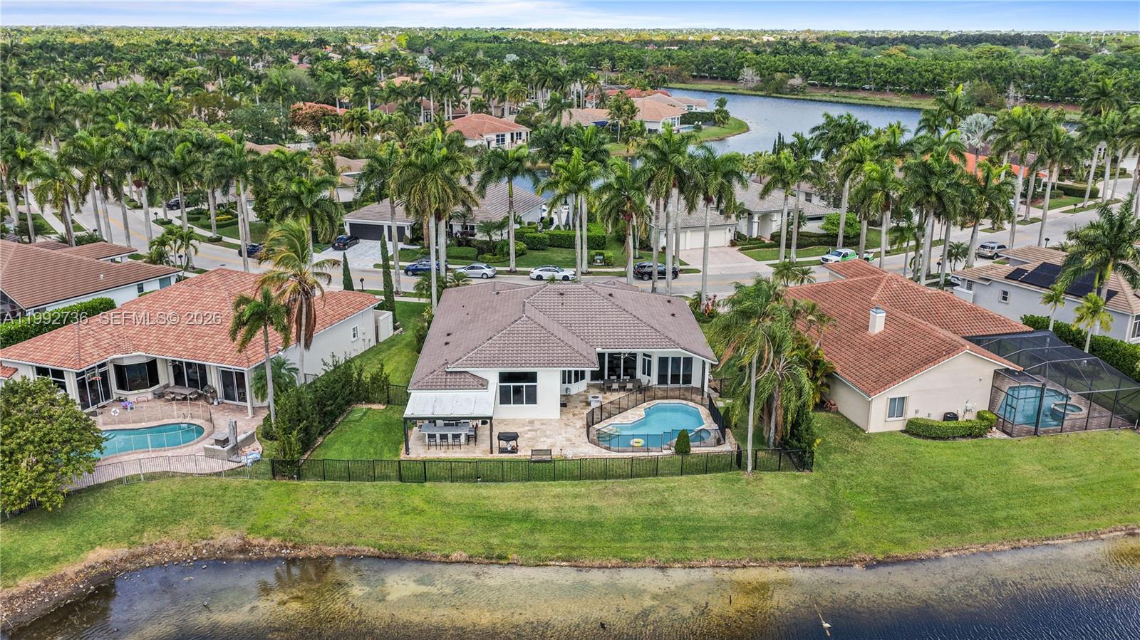 2569 Eagle Run Ln #0, Weston FL 33327
