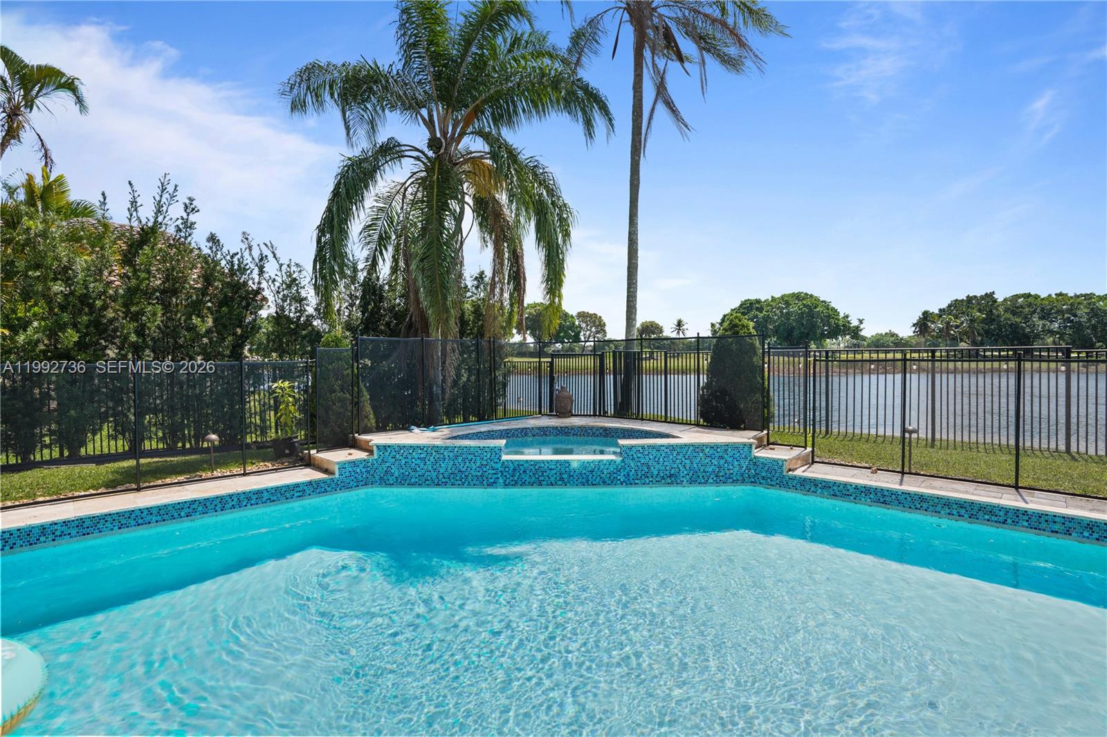 2569 Eagle Run Ln #0, Weston FL 33327