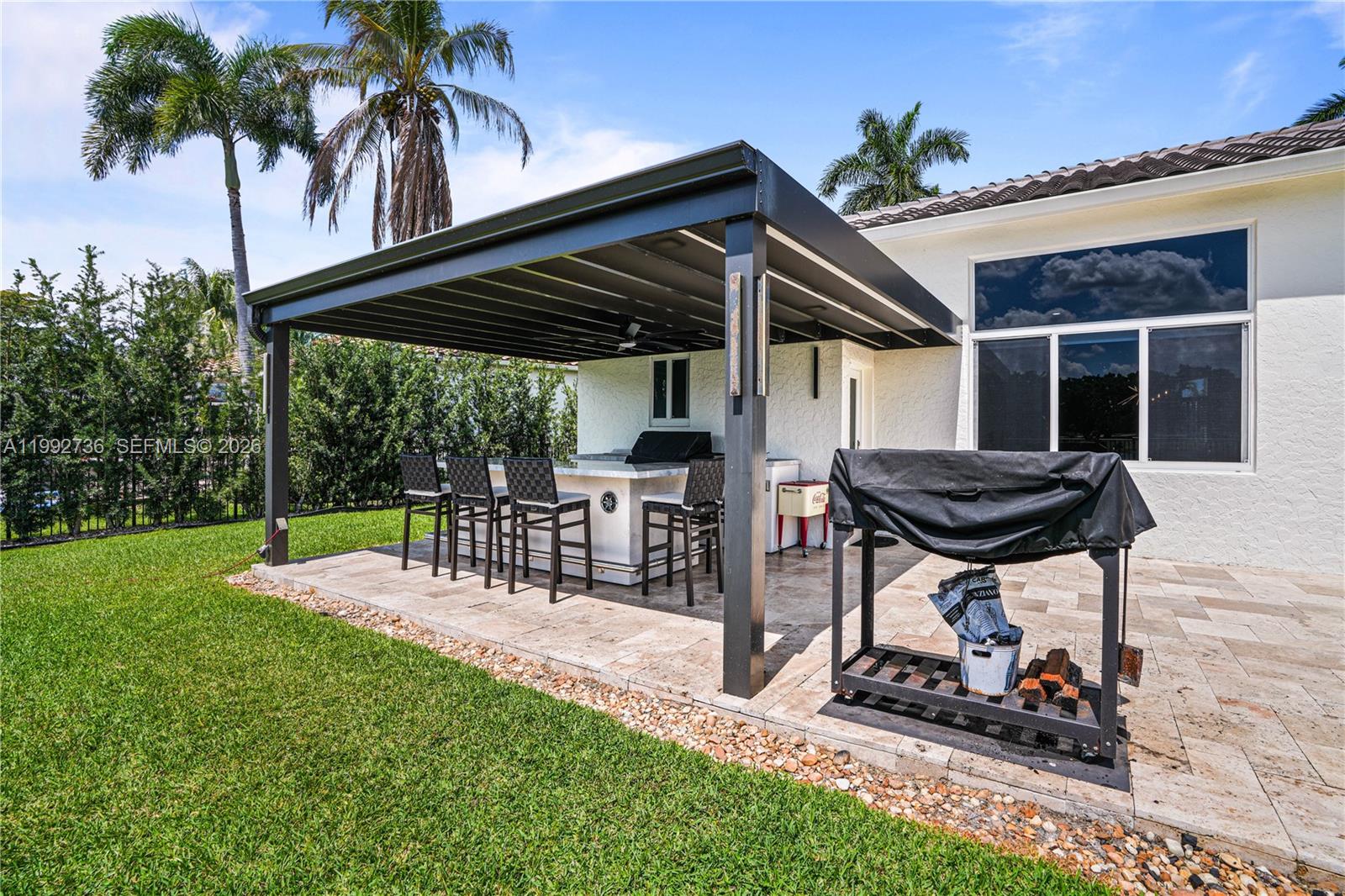 2569 Eagle Run Ln #0, Weston FL 33327