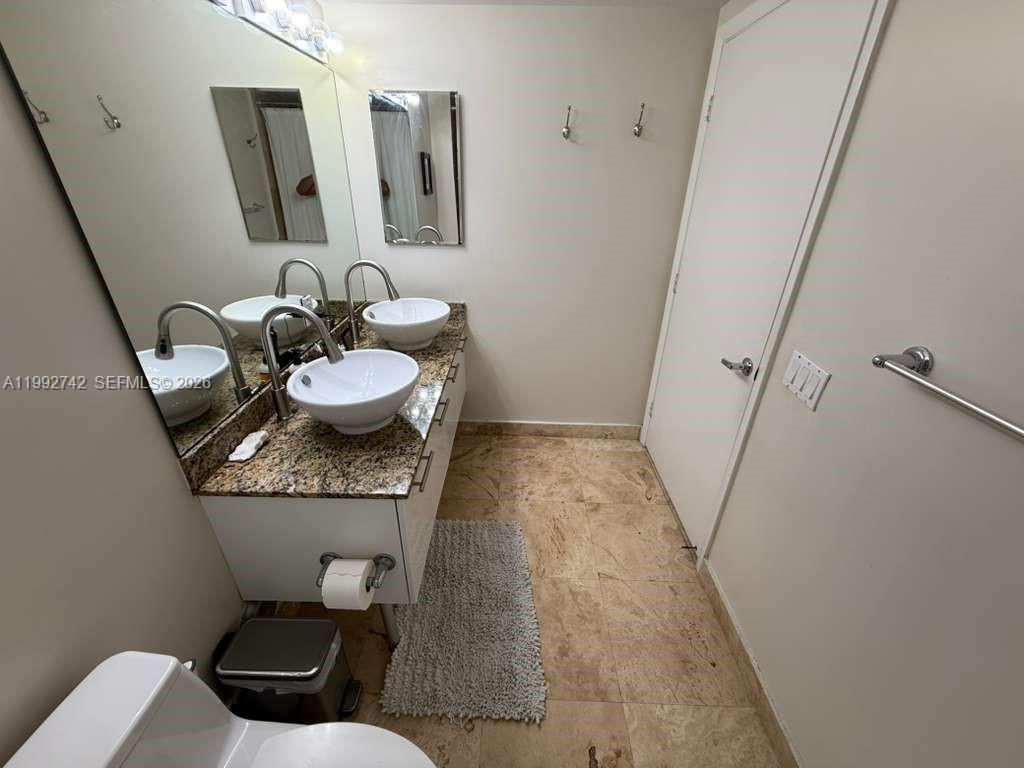 41 SE 5th St #1505, Miami FL 33131