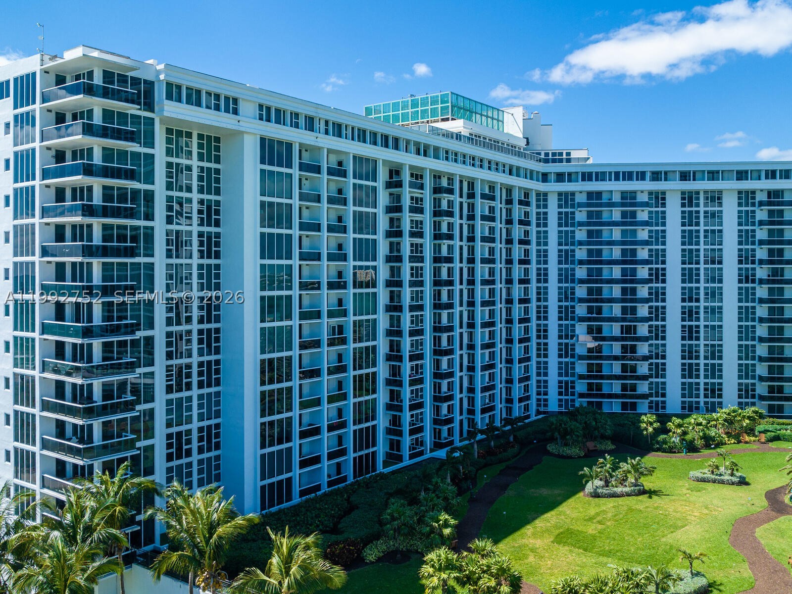 10275 Collins Ave #1107, Bal Harbour FL 33154