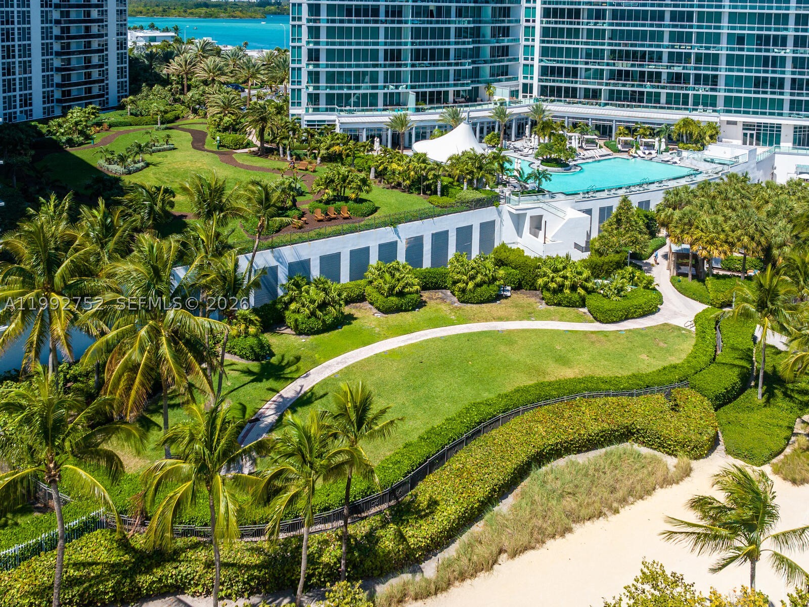 10275 Collins Ave #1107, Bal Harbour FL 33154