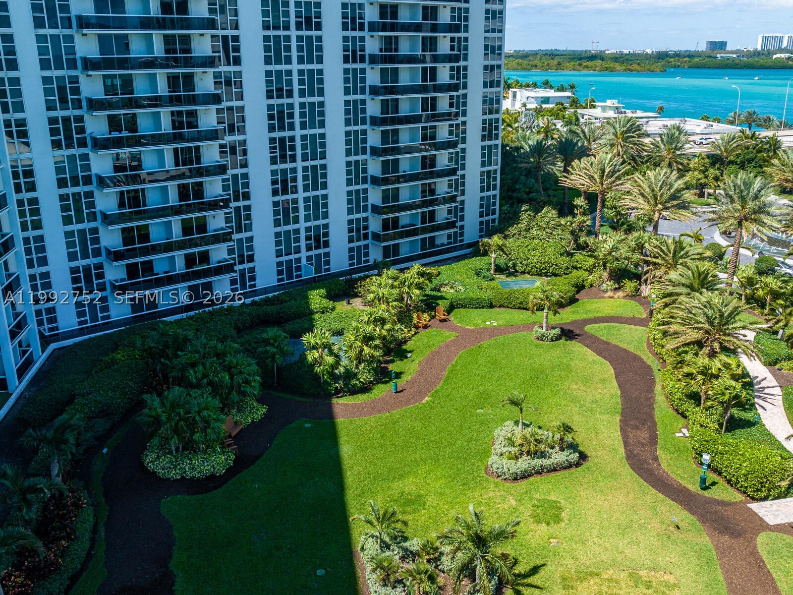 10275 Collins Ave #1107, Bal Harbour FL 33154