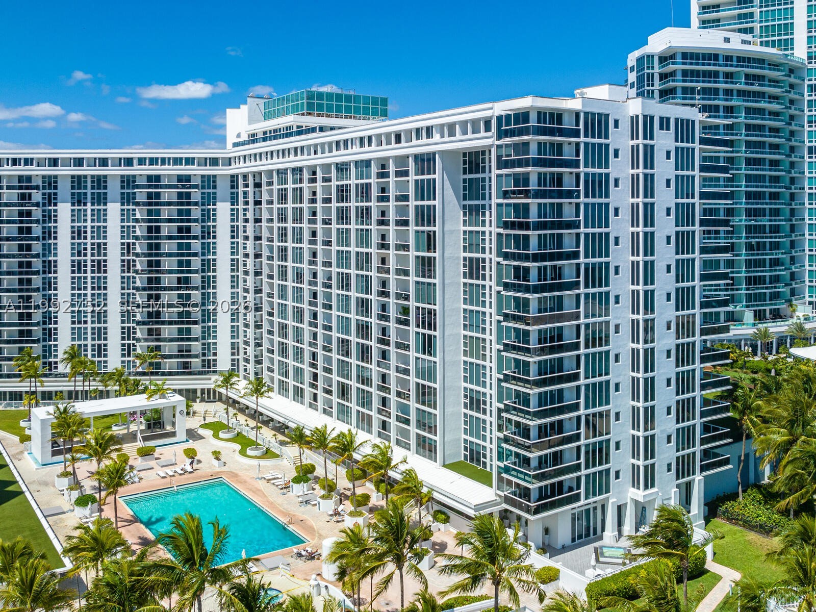 10275 Collins Ave #1107, Bal Harbour FL 33154