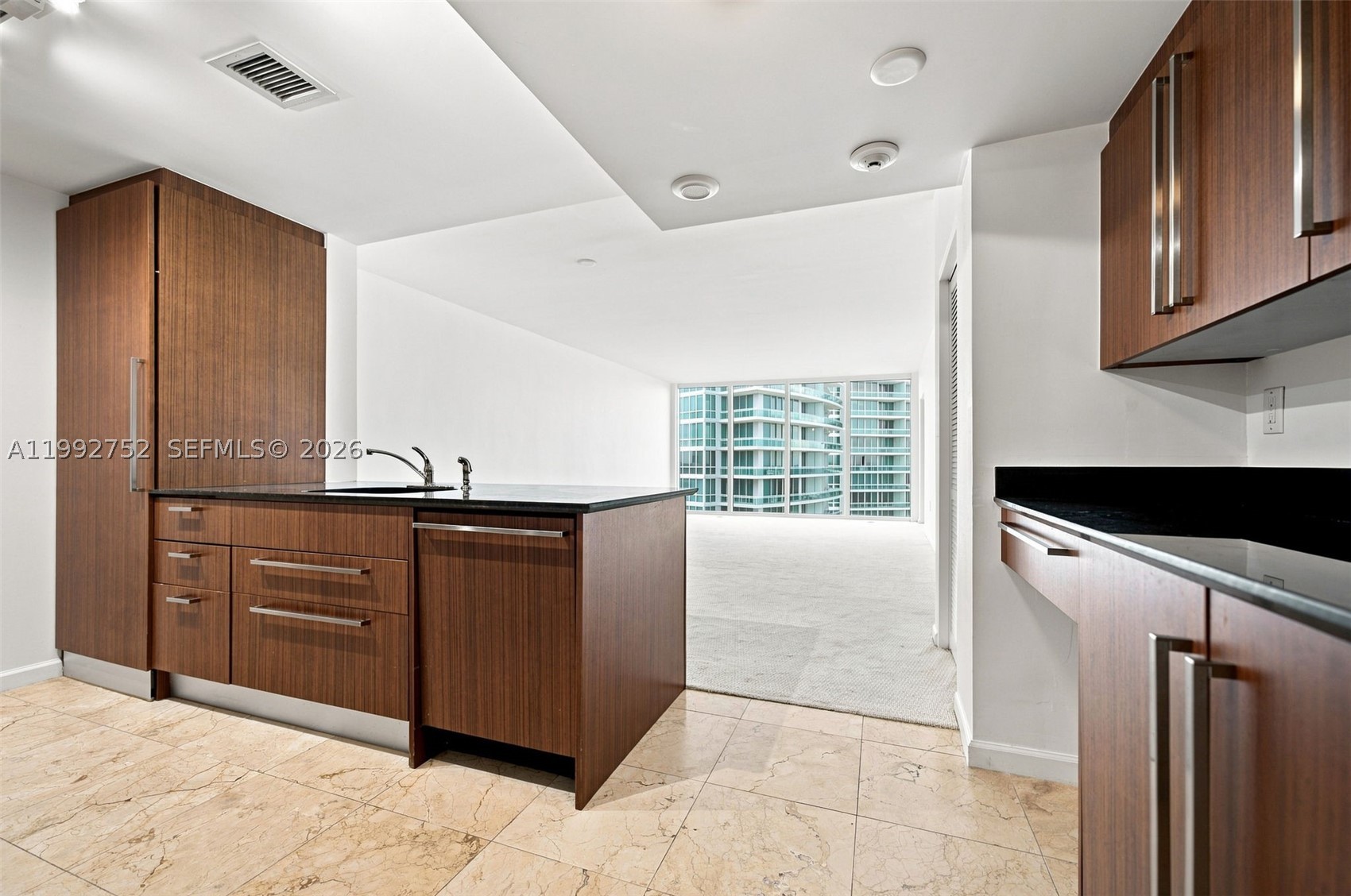 10275 Collins Ave #1107, Bal Harbour FL 33154