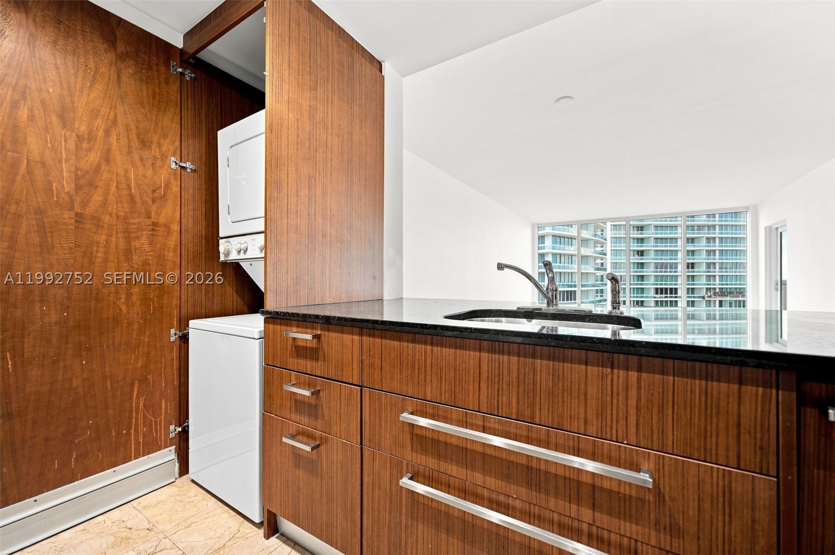 10275 Collins Ave #1107, Bal Harbour FL 33154