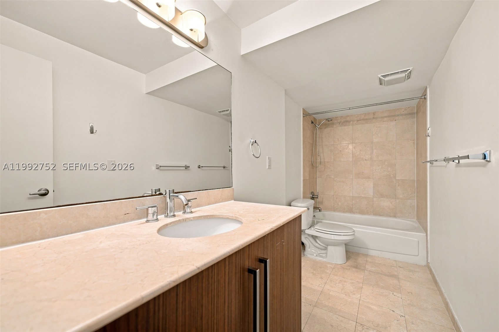 10275 Collins Ave #1107, Bal Harbour FL 33154