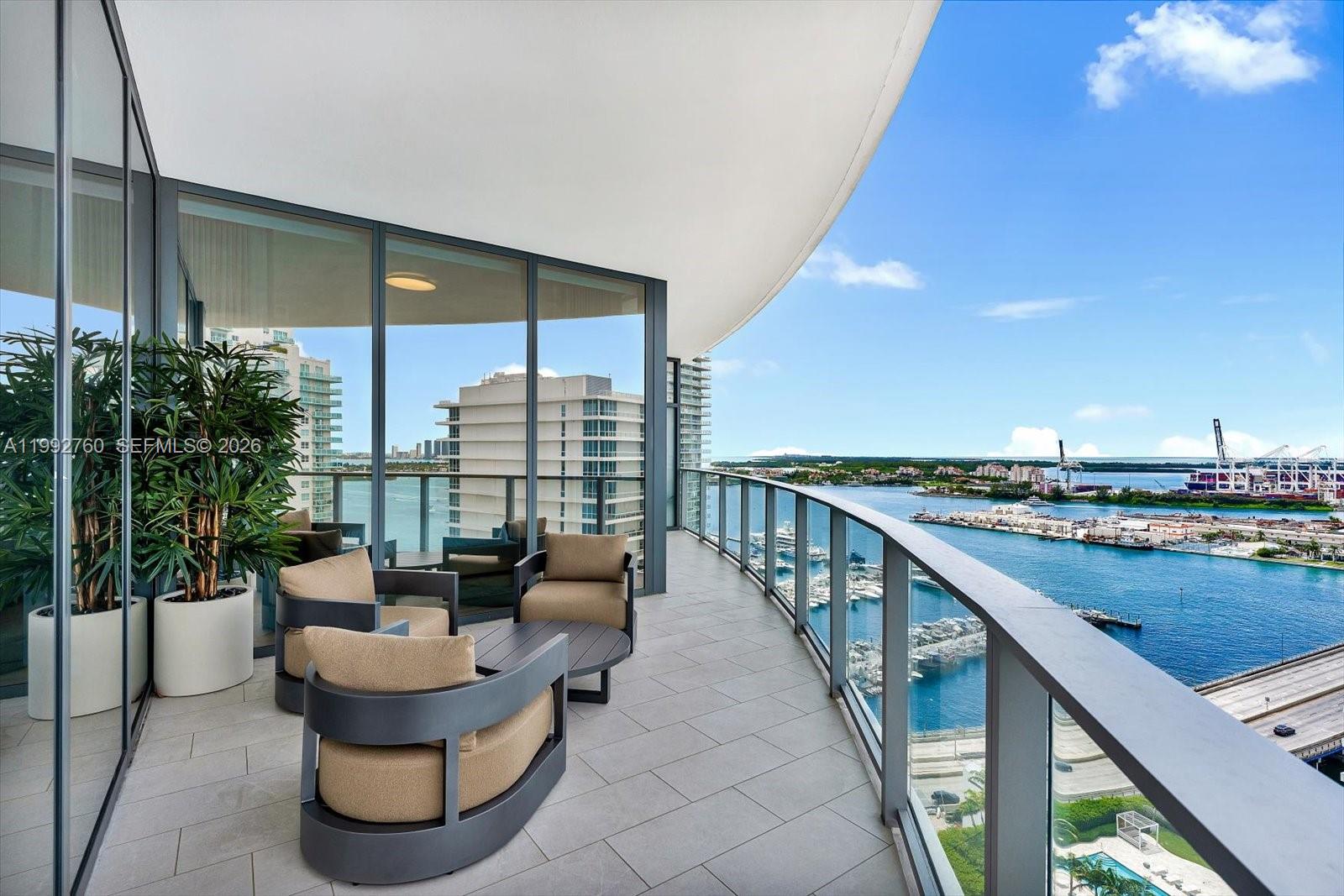 500 Alton Rd #2205, Miami Beach FL 33139
