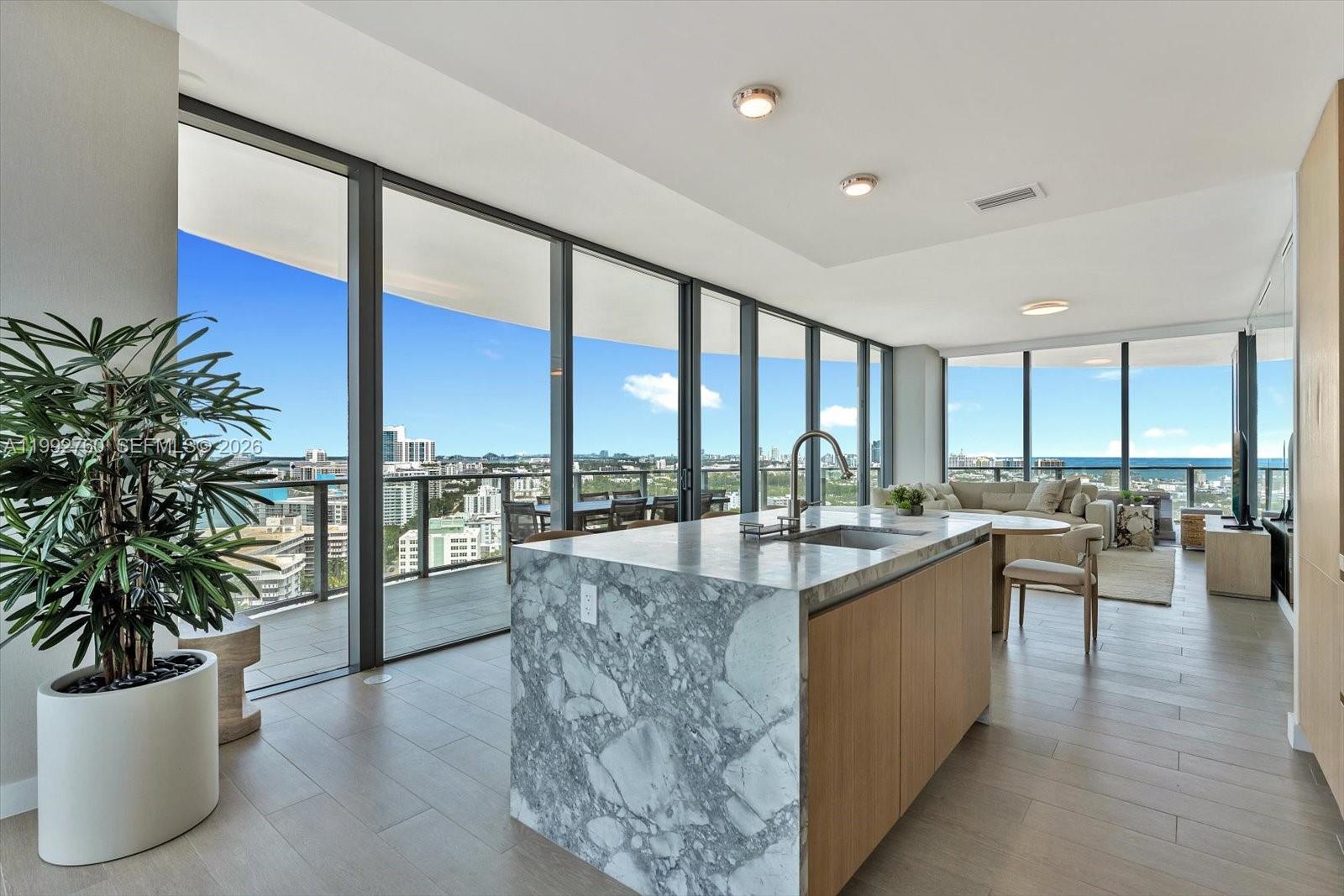 500 Alton Rd #2205, Miami Beach FL 33139