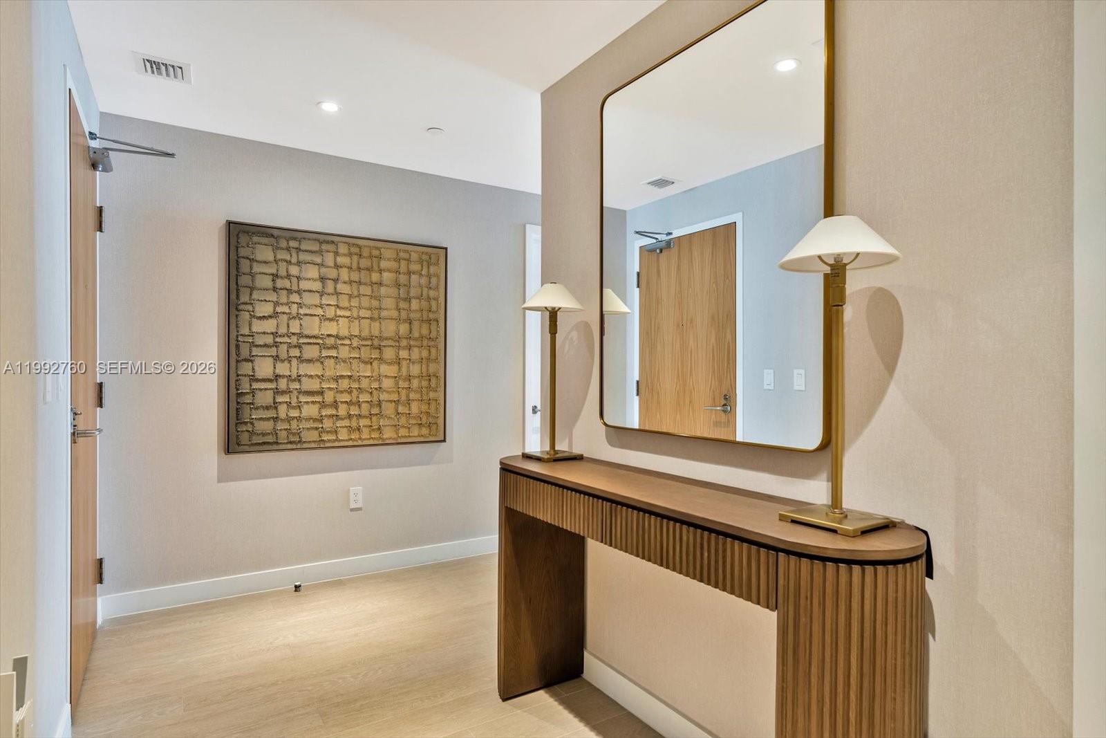 500 Alton Rd #2205, Miami Beach FL 33139