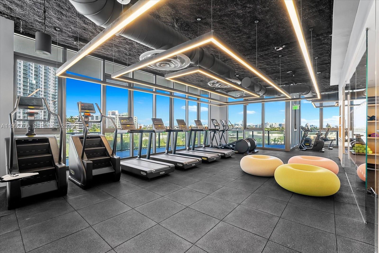500 Alton Rd #2205, Miami Beach FL 33139