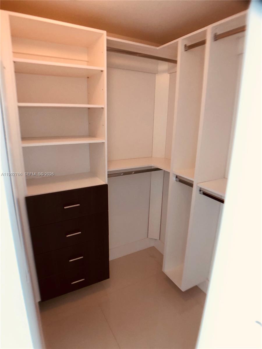 1300 S Miami Ave #4702, Miami FL 33130