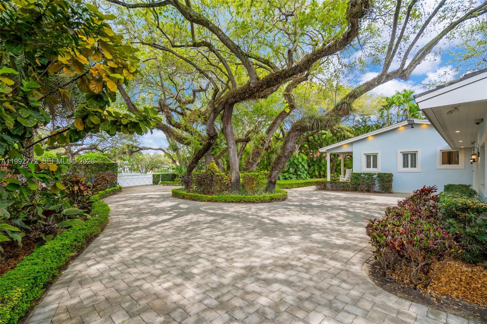 1550 Taragona Dr #0, Coral Gables FL 33134